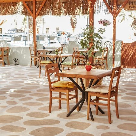Cesme Puerhayal Pansiyon Bagian luar foto