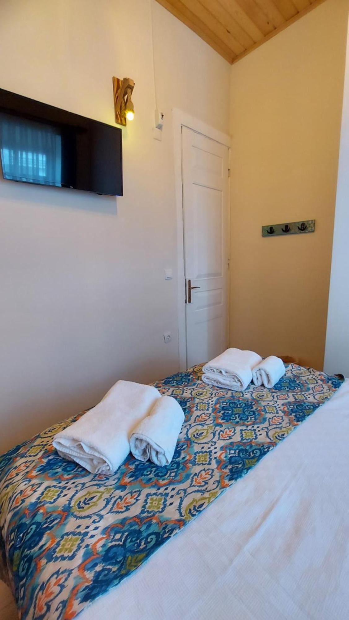 Cesme Puerhayal Pansiyon Bagian luar foto