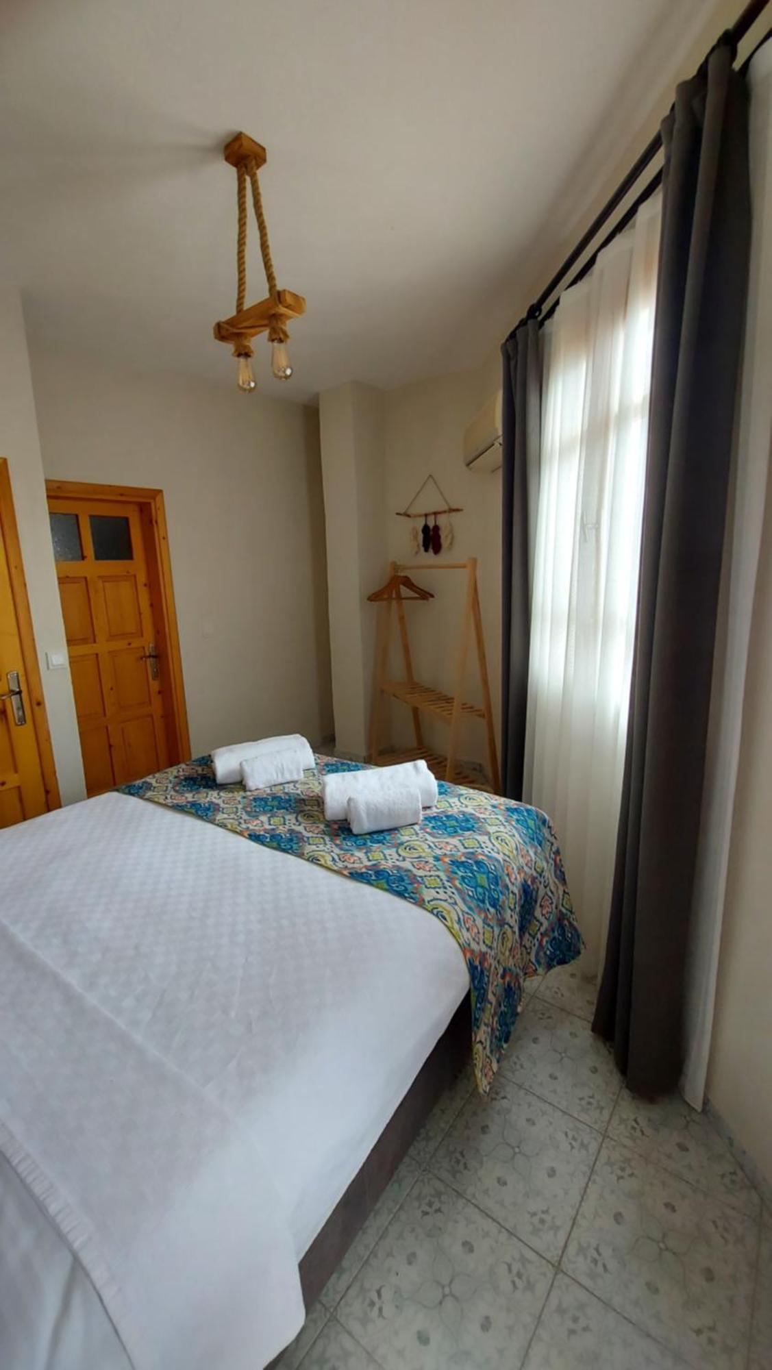 Cesme Puerhayal Pansiyon Bagian luar foto